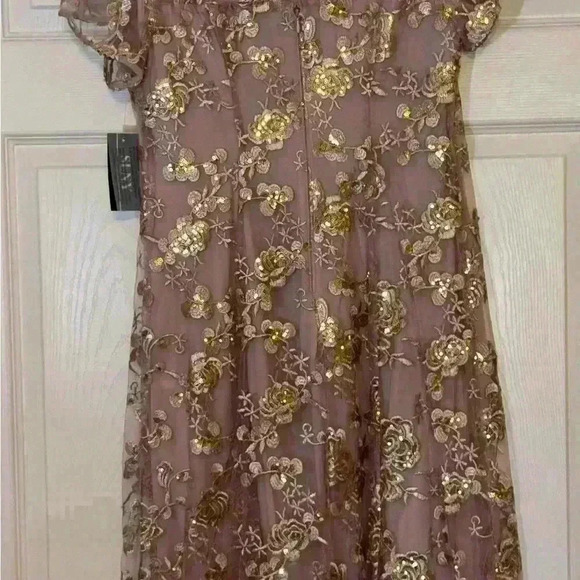 SLNY Women Tea Length Cap Sleeve Illusion Neckline Embroidered Lace Dress NWT - Picture 5 of 7